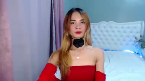 mscherry_ online show from November 6, 5:52 pm