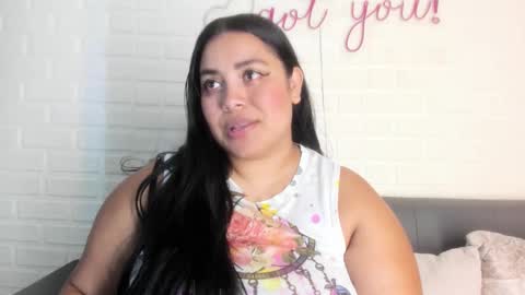 Snapshot of muentes_geminis chatting on October 10, 7:52 pm Tati online show from October 10, 7:52 pm