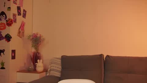 Kira online show from November 20, 6:03 am