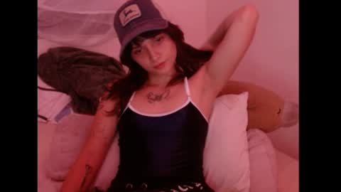   online show from April 4, 12:53 am