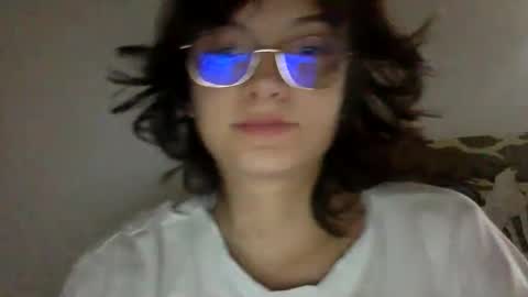 Snapshot of munchi_ chatting on February 11, 1:09 pm   online show from February 11, 1:09 pm