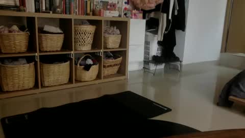 Snapshot of munchi_ chatting on December 3, 5:34 pm   online show from December 3, 5:34 pm