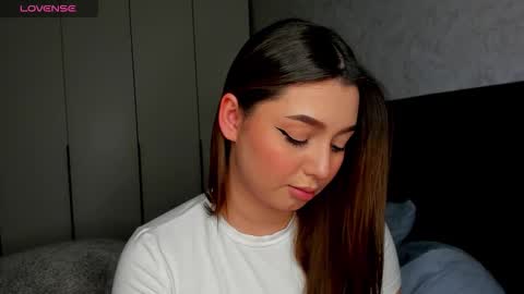 Kaya online show from December 13, 9:43 pm