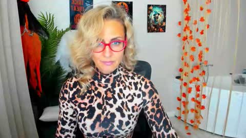 Diana online show from October 30, 11:44 am