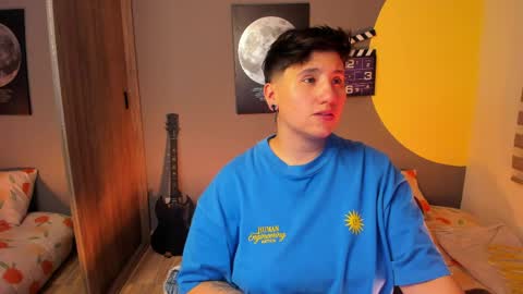 VALENTINA Luna  online show from June 5, 1:53 am