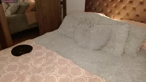 VALENTINA Luna  online show from February 24, 3:21 am