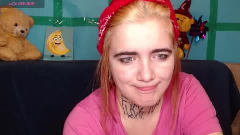 Snapshot of mustardgirl chatting on February 28, 11:12 pm ZZ TOP online show from February 28, 11:12 pm