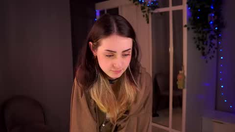 Molly online show from October 10, 8:36 pm