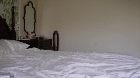  MIA  I will be here Monday Wednesday Thursday Saturday online show from April 9, 8:20 am