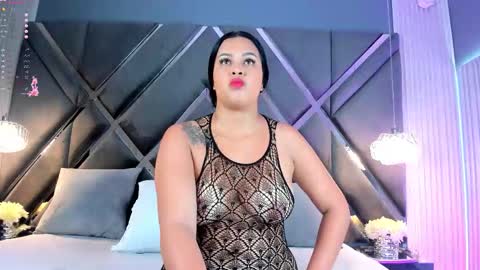 Snapshot of mya_evans chatting on October 21, 11:36 am Mariana Evans online show from October 21, 11:36 am