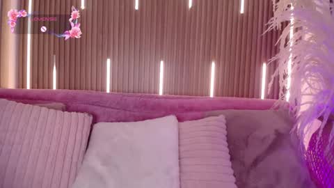 Myla  online show from November 25, 3:20 am