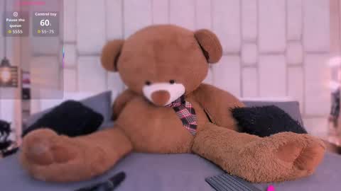  emy  online show from December 2, 3:52 am