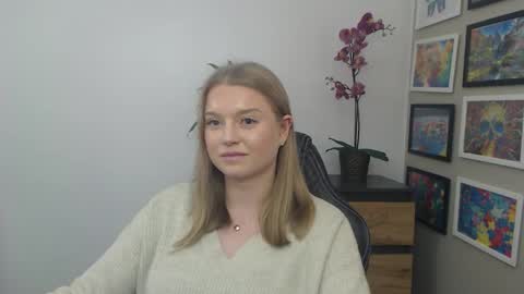 Erica online show from January 14, 1:05 pm