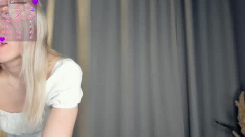 Olivia or just olive online show from November 1, 8:02 pm