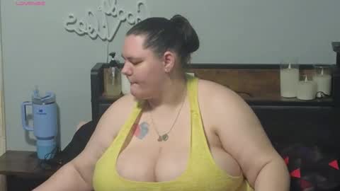 Mzjuicybootay online show from February 3, 11:37 am