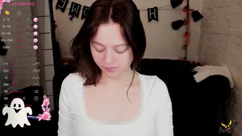 Eva  online show from November 4, 3:55 am