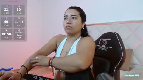Snapshot of naanaky_tay chatting on October 15, 12:41 pm TARA online show from October 15, 12:41 pm