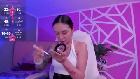 Snapshot of naath_ chatting on October 8, 3:00 am anny online show from October 8, 3:00 am