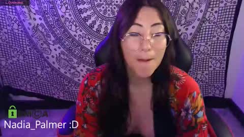 Snapshot of nadia_palmer chatting on September 24, 11:42 am Nadi online show from September 24, 11:42 am