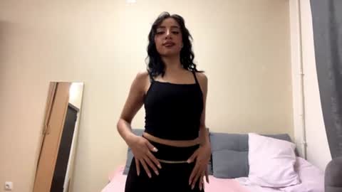 Leya online show from July 4, 4:36 pm