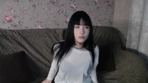 Naemi online show from January 9, 6:56 pm