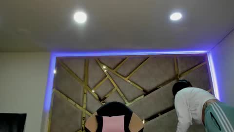  Valeria  online show from February 20, 3:01 am