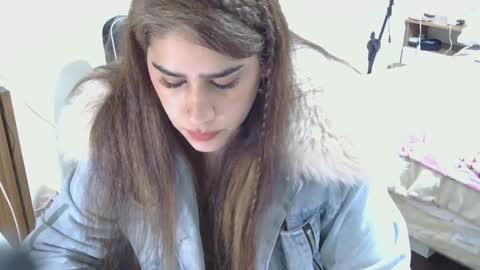 nahiarabiel online show from September 24, 7:13 pm