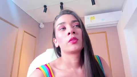 Nahimi online show from November 26, 7:59 pm