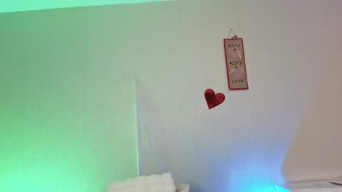 valeria online show from May 16, 2:03 am