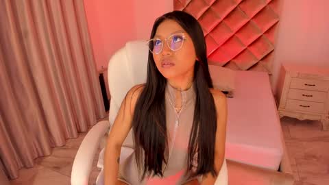 Snapshot of nakamura_san chatting on December 24, 11:38 am INSTAGRAM m2221 online show from December 24, 11:38 am