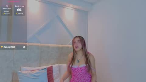 nami_sweet_ online show from November 17, 12:39 pm