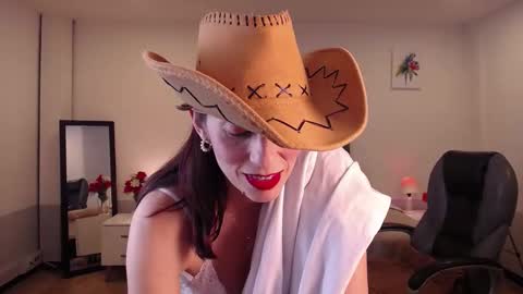 nami online show from January 22, 2:37 am