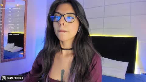 Nana  online show from February 12, 7:26 pm