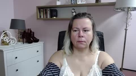 Nancy online show from December 30, 5:48 am