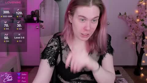 Nancy online show from December 18, 11:13 am