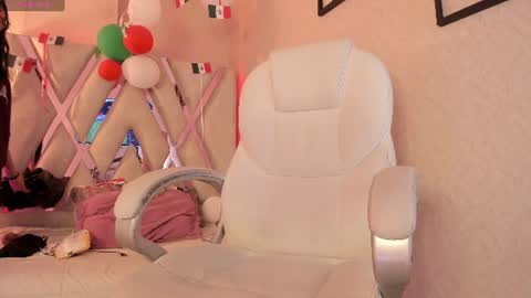 anna online show from July 11, 11:38 pm