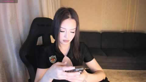 Naomi online show from January 9, 9:16 pm