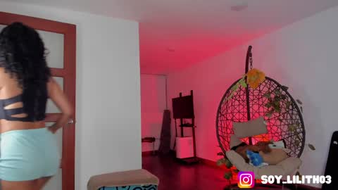 Naomi  online show from April 4, 2:10 am