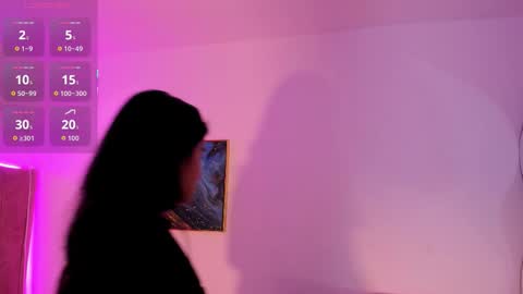 Snapshot of naomiiii__ chatting on September 16, 3:14 am naomiiii online show from September 16, 3:14 am
