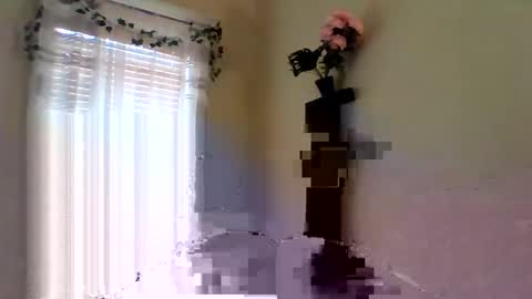 naomiloveee online show from December 17, 6:34 pm