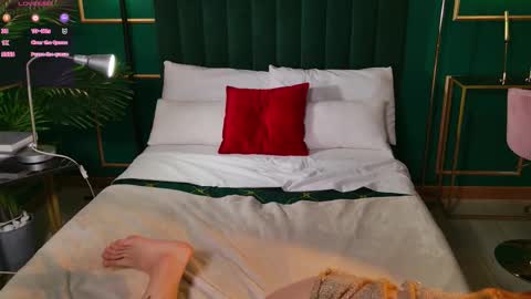 Naomi online show from September 30, 6:19 am