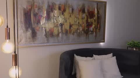 Naomi online show from February 15, 1:54 pm