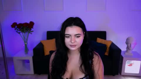 naomiwilsons online show from November 13, 2:05 pm