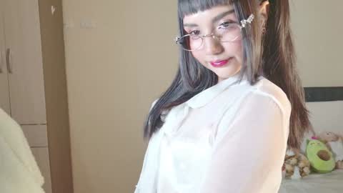 Naree online show from February 2, 4:54 pm