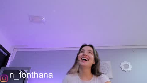 Snapshot of nashlyfontanna chatting on December 13, 2:27 pm Nashly Fontana online show from December 13, 2:27 pm