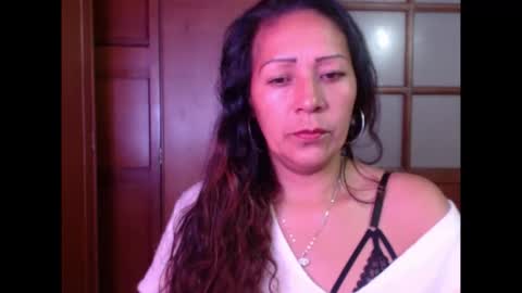 Nasly Cute online show from December 19, 3:32 am