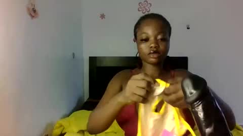 Amanda online show from December 4, 10:57 am