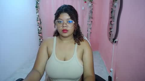 natalie_tits1 online show from October 2, 3:50 pm