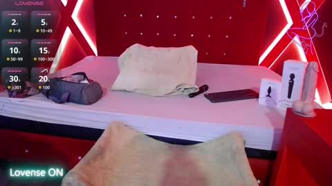 Natasha online show from October 2, 8:25 pm