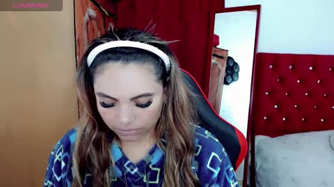 Snapshot of natasha__magics chatting on October 10, 3:11 am natasha__magics online show from October 10, 3:11 am